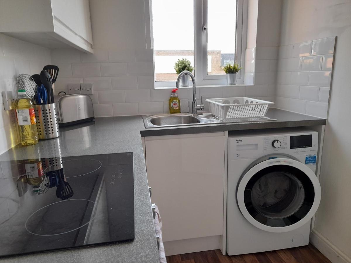 Gracenote Properties Hemel Hempstead - Serviced Apartment With Free Parking Εξωτερικό φωτογραφία